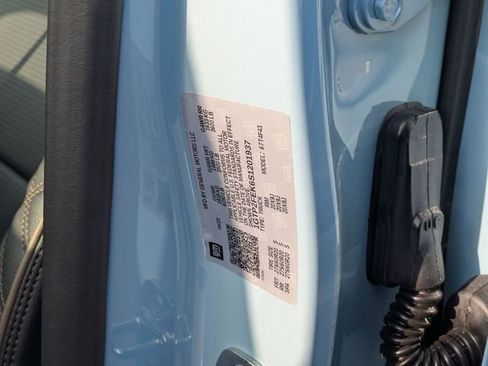 New 2025 GMC Canyon Denali image 33