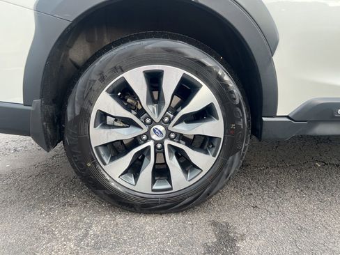 Used 2023 Subaru Outback Limited image 50