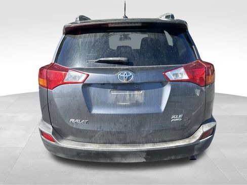Used 2015 Toyota RAV4 XLE AWD/4WD image 4