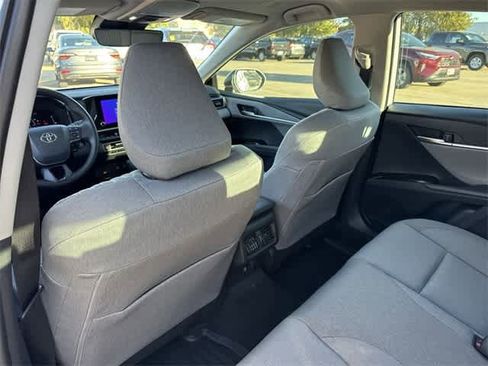 Used 2026 Toyota Camry LE w/ Convenience Package image 13