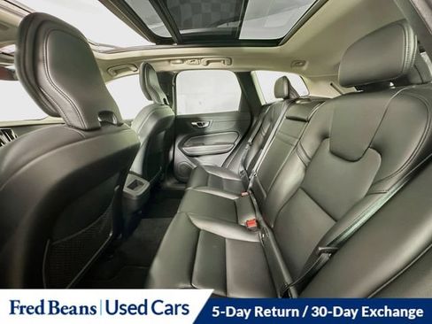 Used 2023 Volvo XC60 B5 Core AWD/4WD image 31