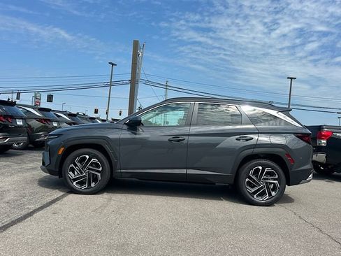 New 2026 Hyundai Tucson SEL Plus AWD/4WD image 3