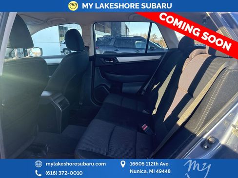 Used 2016 Subaru Outback 2.5i Premium image 10