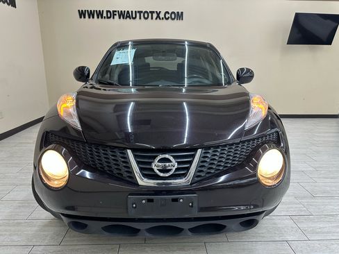 Used 2014 Nissan Juke S image 2
