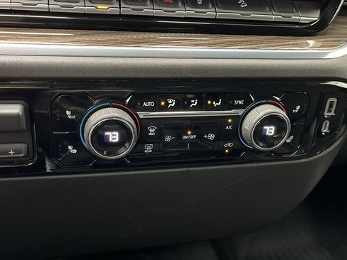 Certified 2022 Chevrolet Silverado 1500 LT image 22