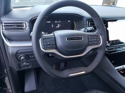 New 2025 Jeep Wagoneer Series II image 18