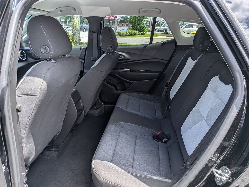 Certified 2024 Chevrolet Trax LS w/ Driver Confidence Package FWD image 13