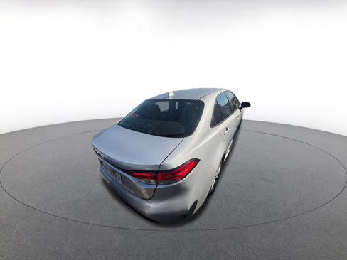 Used 2023 Toyota Corolla LE image 7