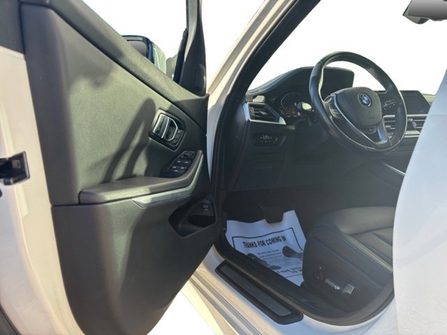 Used 2019 BMW 330i xDrive Sedan AWD/4WD image 8