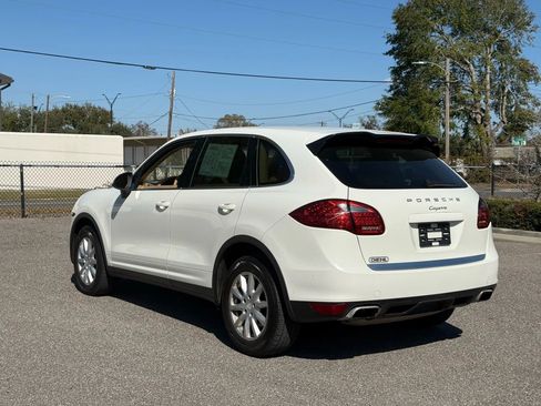 Used 2012 Porsche Cayenne Sport Utility 4D image 7
