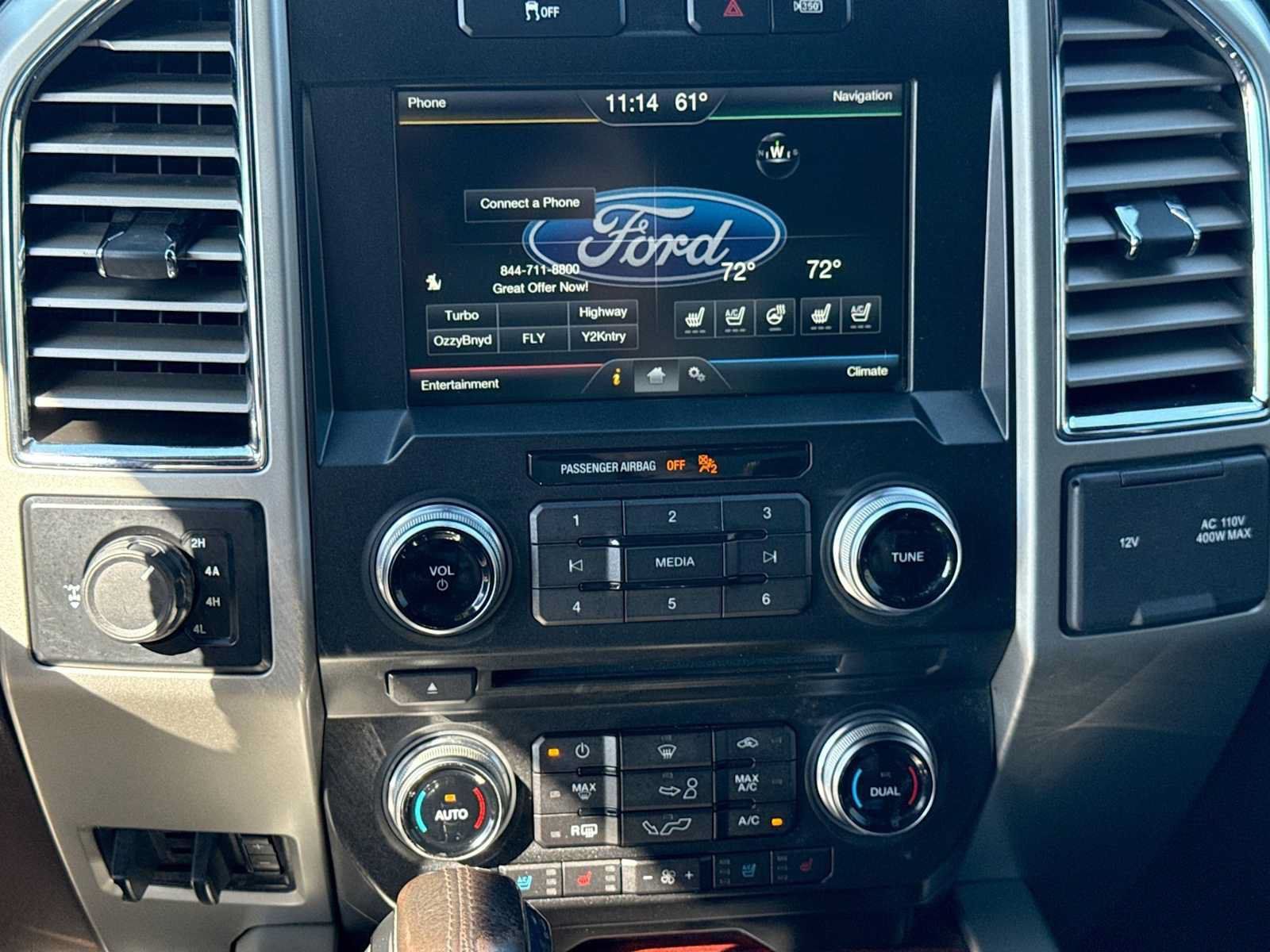 Used 2015 Ford F150 King Ranch w/ Equipment Group 601A Luxury AWD/4WD image 25