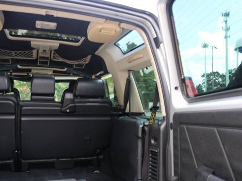 Used 2004 Land Rover Discovery HSE AWD/4WD image 28