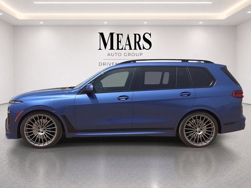 Used 2023 BMW ALPINA XB7 AWD/4WD image 2