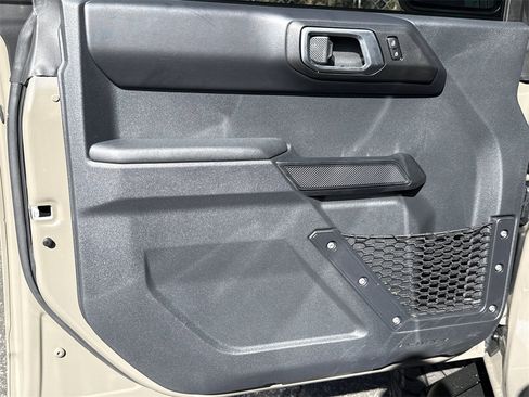 New 2025 Ford Bronco Badlands w/ Sasquatch Package image 10