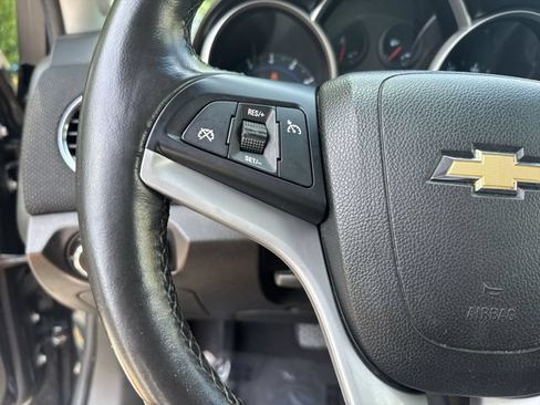 Used 2013 Chevrolet Cruze LT w/ Technology Package FWD image 16