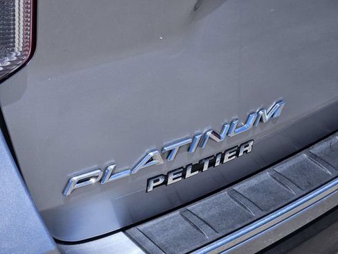 Certified 2020 Ford Explorer Platinum w/ Premium Technology Package AWD/4WD image 9