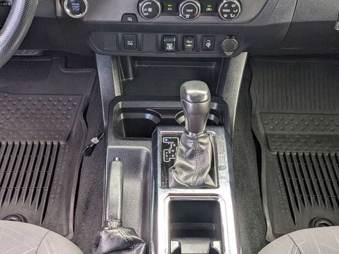 Used 2019 Toyota Tacoma TRD Sport RWD image 17