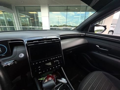 Used 2023 Hyundai Santa Cruz SEL Premium AWD/4WD image 12