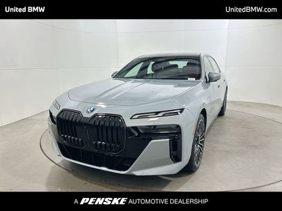 New 2026 BMW 750e xDrive w/ Premium Package