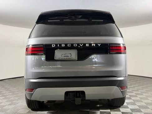 Used 2025 Land Rover Discovery S AWD/4WD image 7