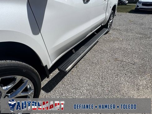 Used 2019 Chevrolet Silverado 1500 High Country w/ Technology Package image 17