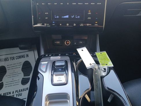 Used 2022 Hyundai Tucson Limited image 13