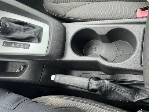 Used 2012 Ford Focus SE w/ Interior Protection Pkg FWD image 18