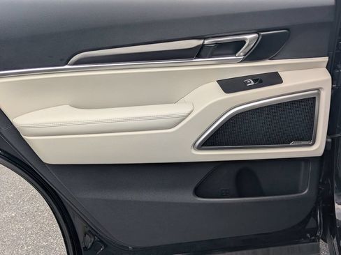 Used 2024 Kia Telluride S w/ S Sunroof Package FWD image 19
