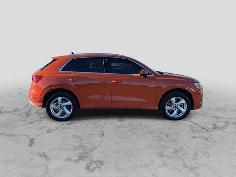 Used 2021 Audi Q3 2.0T Premium image 9