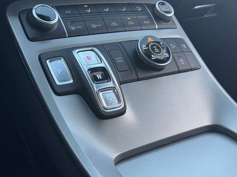 Used 2020 Hyundai Palisade SE image 34