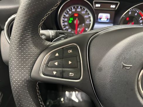 Used 2017 Mercedes-Benz GLA 250 4MATIC image 18