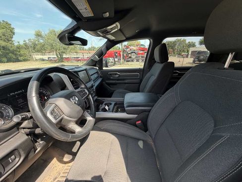 Used 2023 RAM 1500 Big Horn AWD/4WD image 11