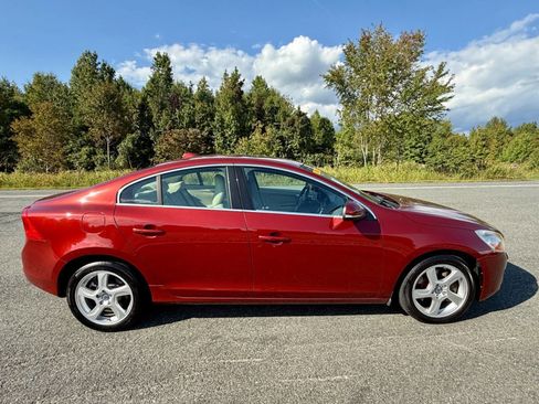Used 2013 Volvo S60 T5 Premier image 23