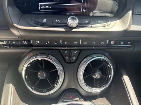 Used 2016 Chevrolet Camaro SS RWD image 26