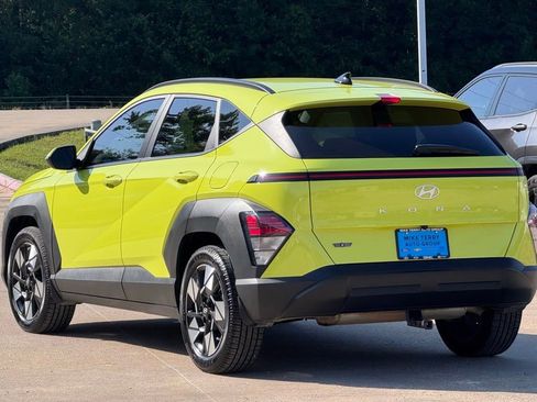 Certified 2025 Hyundai Kona SEL FWD image 12