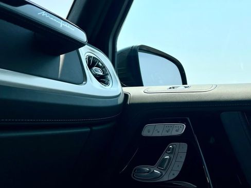 Certified 2025 Mercedes-Benz G 63 AMG 4MATIC image 20