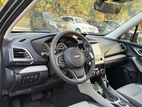 Used 2024 Subaru Forester Limited AWD/4WD image 10