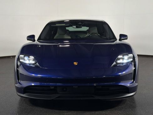 Used 2022 Porsche Taycan RWD image 14
