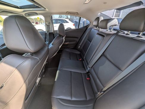 Used 2016 Acura TLX V6 w/ Technology Package image 37