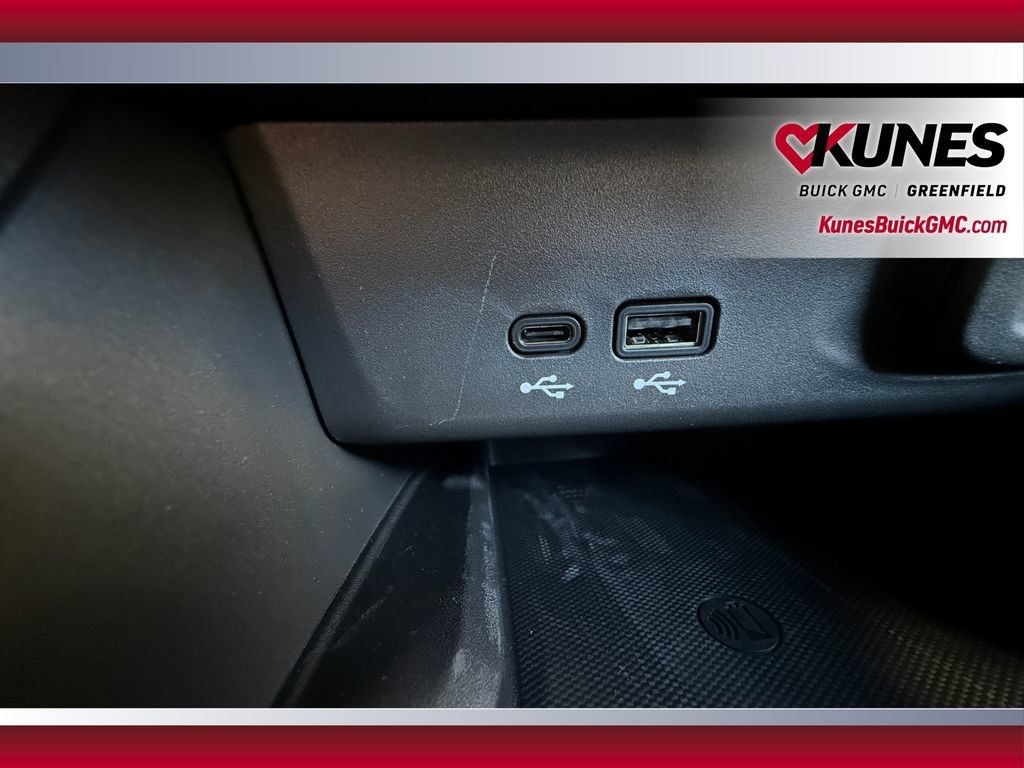 New 2026 Buick Envista Preferred w/ Convenience I Package FWD image 33