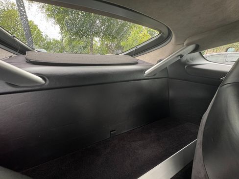 Used 2015 Aston Martin V8 Vantage GT image 27