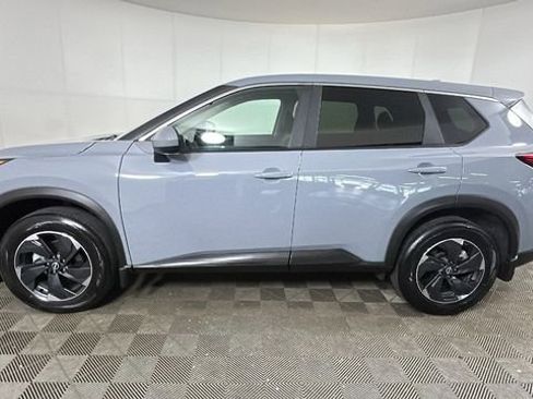 Certified 2026 Nissan Rogue SV w/ Cold Weather Package AWD/4WD image 6