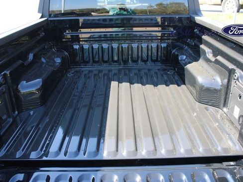 New 2025 Ford Maverick XLT w/ XLT Luxury Package image 6