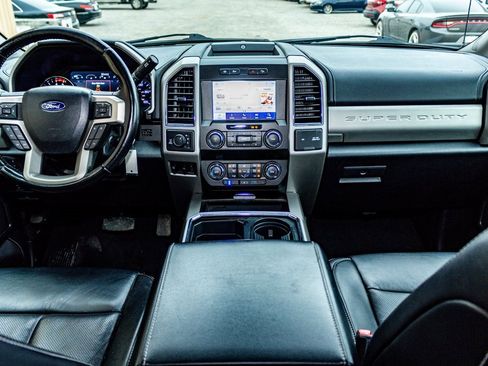 Used 2021 Ford F250 Lariat w/ Lariat Value Package image 13