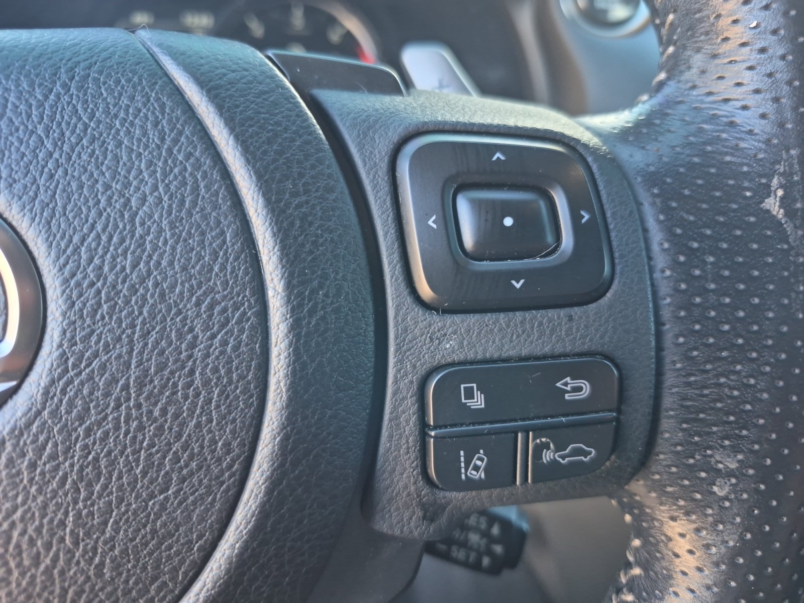 Used 2022 Lexus IS 350 F Sport w/ Accessory Package RWD image 27