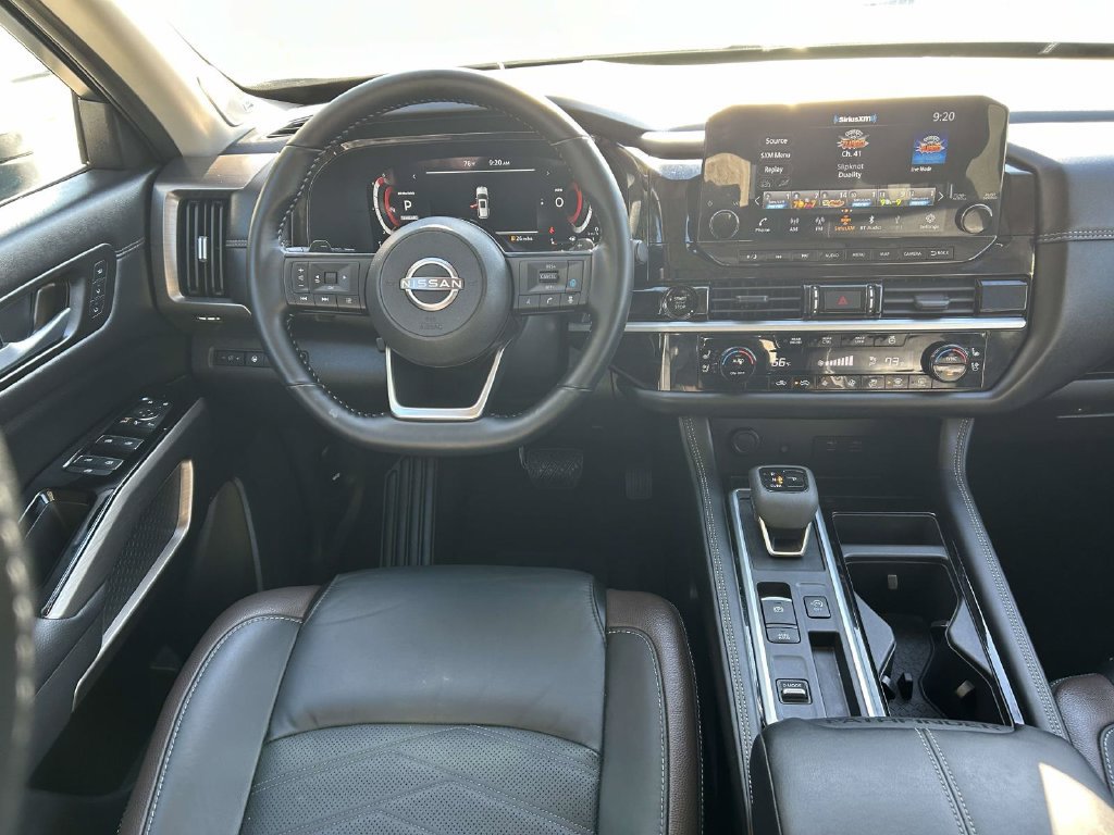 Used 2025 Nissan Pathfinder Platinum w/ Cargo Package FWD image 9