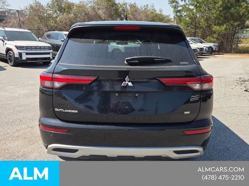 Used 2022 Mitsubishi Outlander SE AWD/4WD image 13
