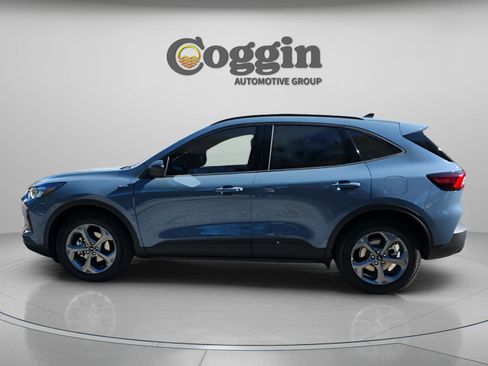 New 2026 Ford Escape ST-Line image 3
