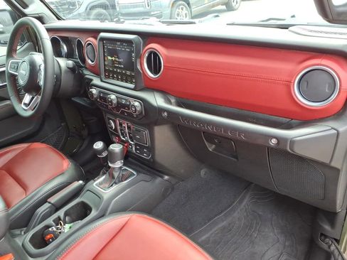 Used 2023 Jeep Wrangler Unlimited Rubicon 4xe AWD/4WD image 11