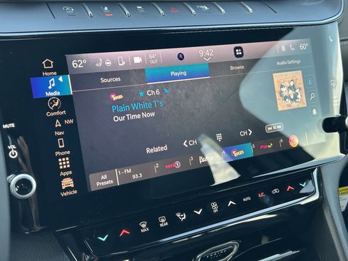 New 2026 Jeep Grand Cherokee Altitude image 18